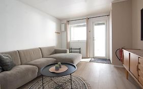Well-Equipped Apartment With Stunning Views